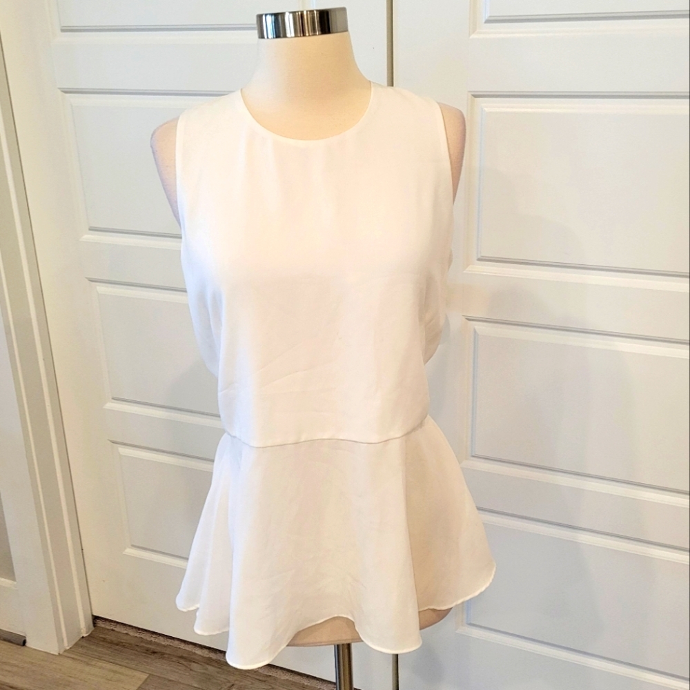 MARLED CLOTHING WHITE PEPLUM SLEEVELESS BLOUSE SIZE MEDIUM NWT